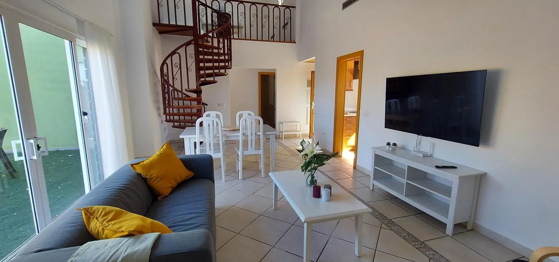 Adosado La Guancha Villa San Miguel de Abona Feriehus